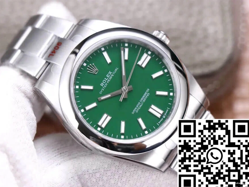 Rolex 41MM Green M124300-0005 Perpetual EW Oyster Dial Factory 0127